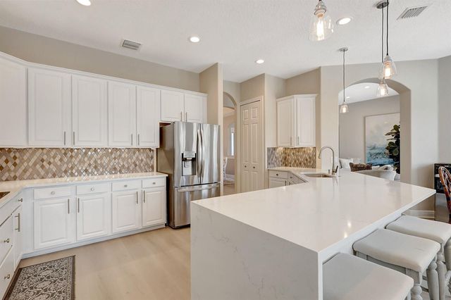 7186 SW Quiet River Court, Stuart, FL 34997