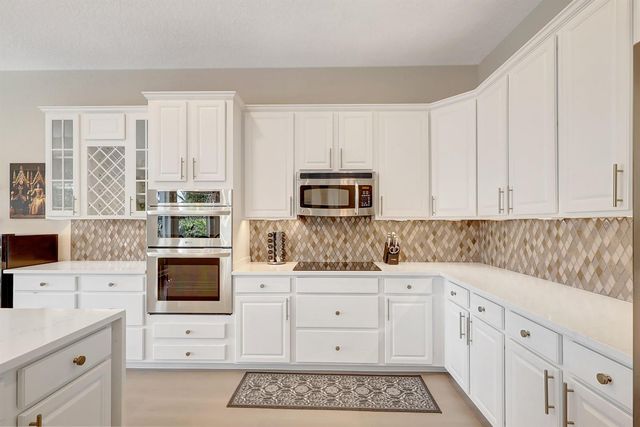 7186 SW Quiet River Court, Stuart, FL 34997