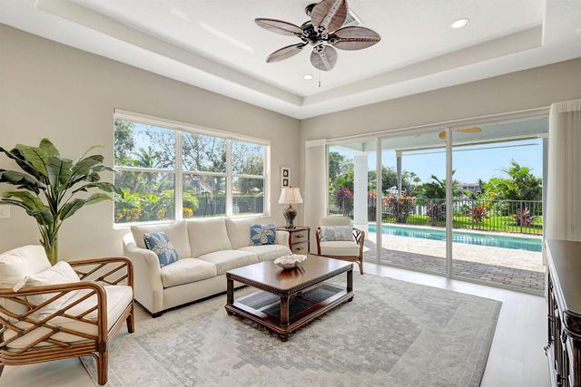 7186 SW Quiet River Court, Stuart, FL 34997