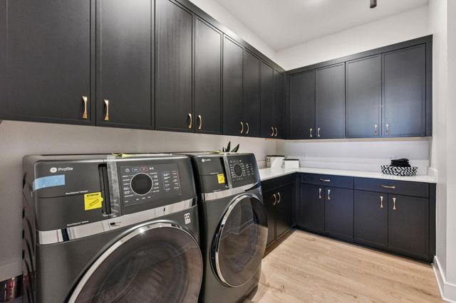 208 Winters CV, Florence, TX 76527