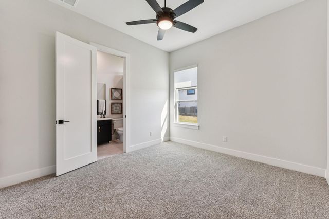 208 Winters CV, Florence, TX 76527