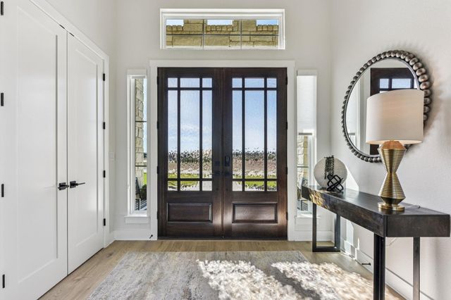 208 Winters CV, Florence, TX 76527