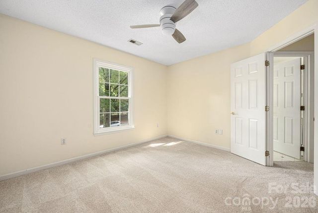 5217 Fairvista Drive, Charlotte, NC 28269