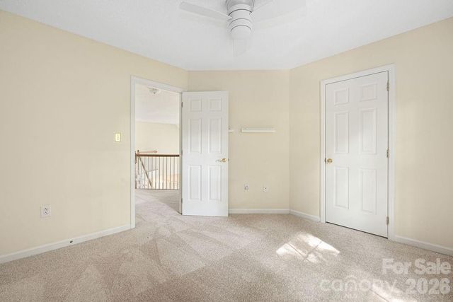 5217 Fairvista Drive, Charlotte, NC 28269
