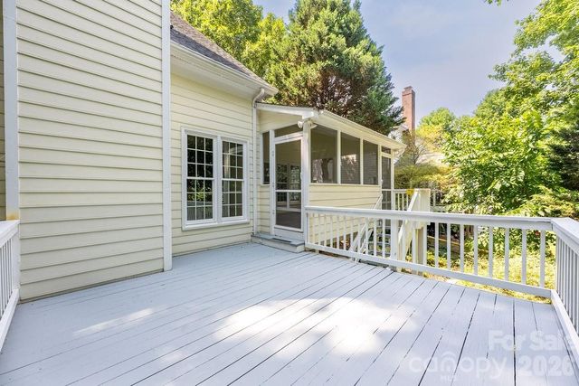 5217 Fairvista Drive, Charlotte, NC 28269