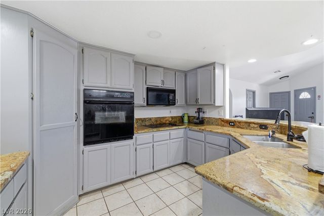 1460 Red Rock Drive, Pahrump, NV 89048