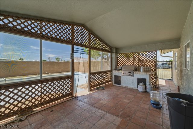 1460 Red Rock Drive, Pahrump, NV 89048