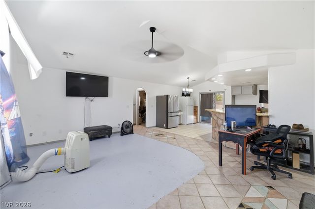 1460 Red Rock Drive, Pahrump, NV 89048