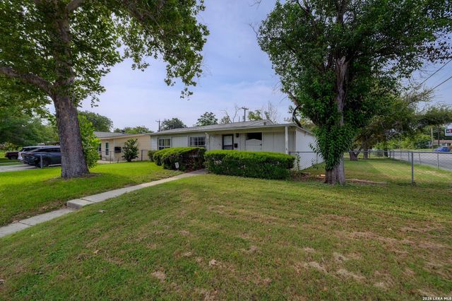 362 CHERRY RIDGE DR, San Antonio, TX 78213