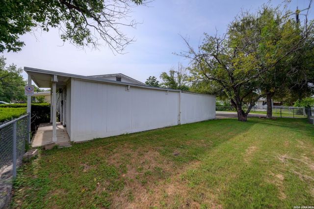 362 CHERRY RIDGE DR, San Antonio, TX 78213