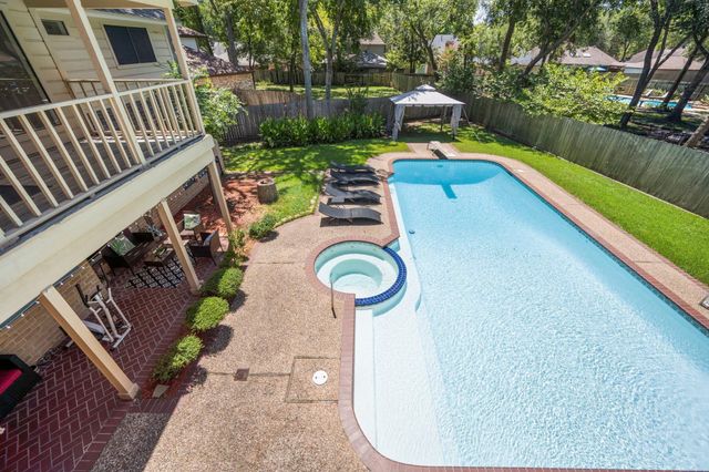 1903 Fawn Way Court, Richmond, TX 77406