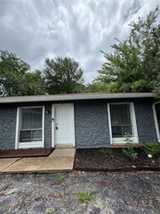 3007 Matador DR B, Austin, TX 78741