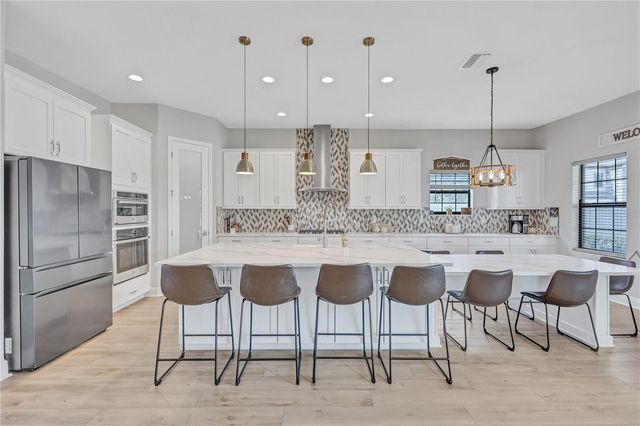 4593 SHORELEAF LOOP, Valrico, FL 33596