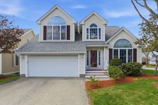 11 Muirfield Way 11, Chelmsford, MA 01863