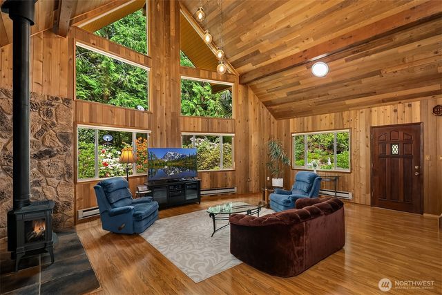 20717 SE 222nd Street, Maple Valley, WA 98038