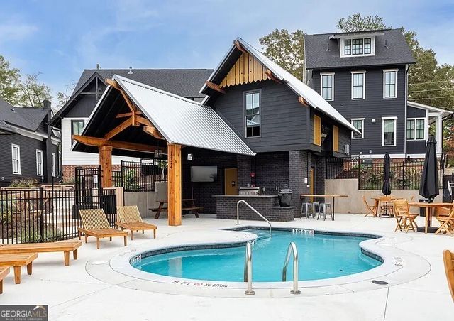 1905 Galt Commons, Kennesaw, GA 30144