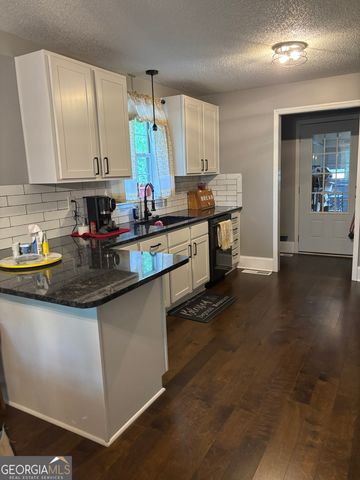 3009 Lakeview Parkway, Villa Rica, GA 30180