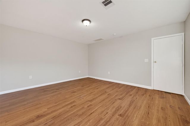 6127 Beldart Street, Houston, TX 77033