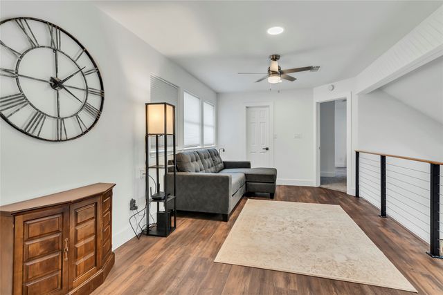 217 Casas Del Sur Street, Granbury, TX 76049