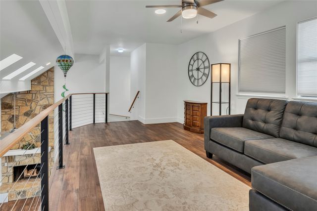 217 Casas Del Sur Street, Granbury, TX 76049