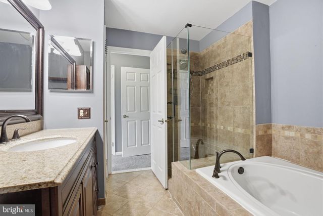 123 QUINCE CIR, Newtown, PA 18940