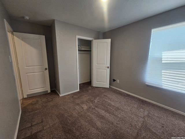 6855 Burgess Rdg, Converse, TX 78109