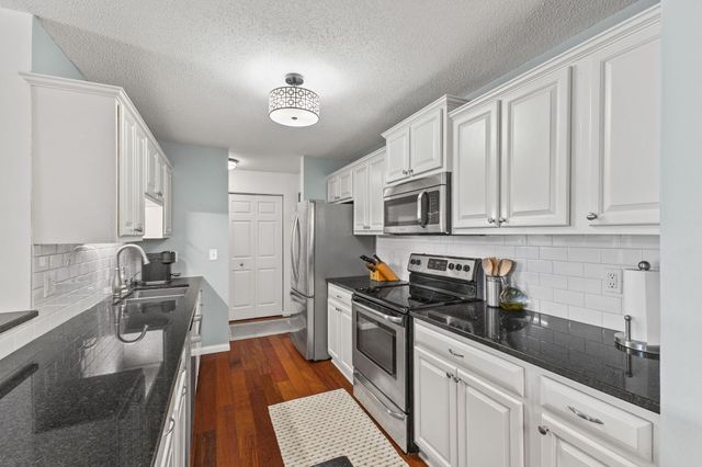 4625 Minnetonka Boulevard 308, Saint Louis Park, MN 55416