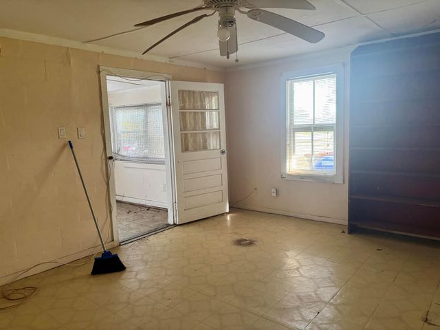 1755 39th Street, Vero Beach, FL 32960