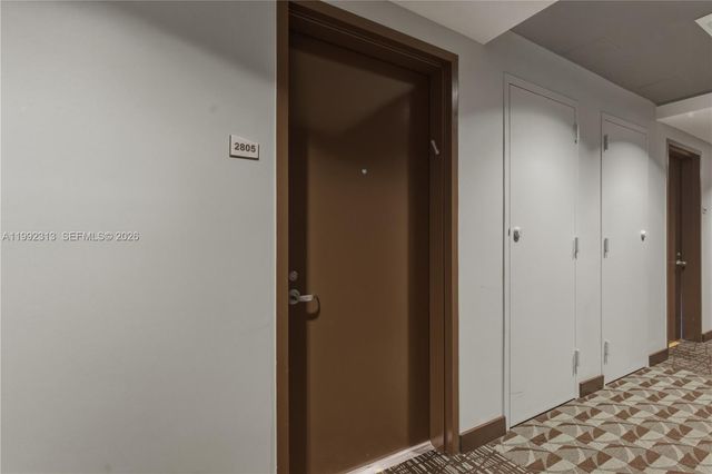 60 SW 13th St 2805, Miami, FL 33130