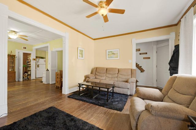 111 W 2nd Street, Auburn, IN 46706