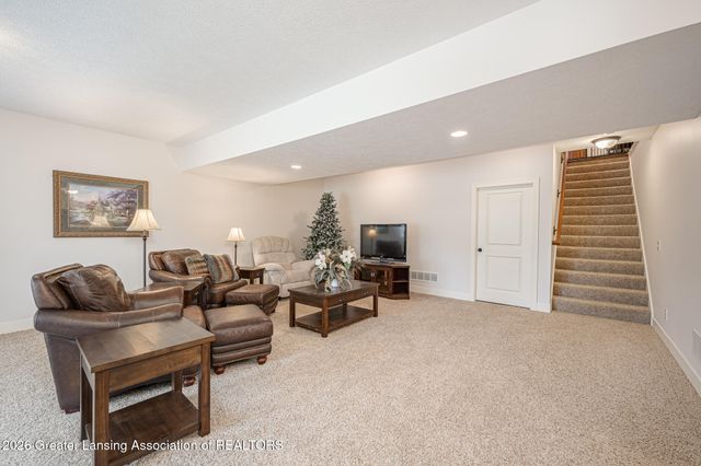 8736 Mount Rainier Circle 3, Lansing, MI 48917