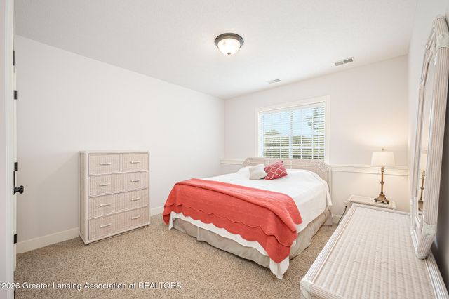 8736 Mount Rainier Circle 3, Lansing, MI 48917
