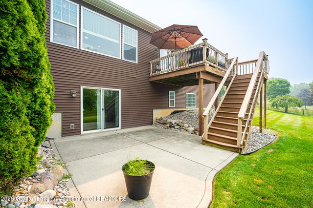 8736 Mount Rainier Circle 3, Lansing, MI 48917