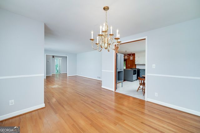 304 Burke Circle, Mcdonough, GA 30253