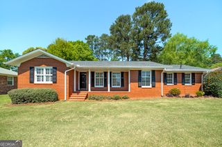 304 Burke Circle, Mcdonough, GA 30253