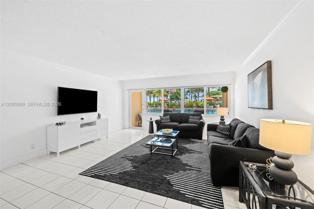 328 N Ocean Boulevard 104, Pompano Beach, FL 33062
