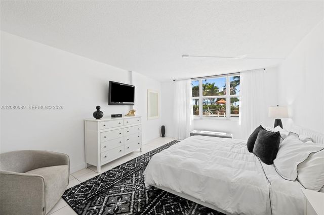 328 N Ocean Boulevard 104, Pompano Beach, FL 33062