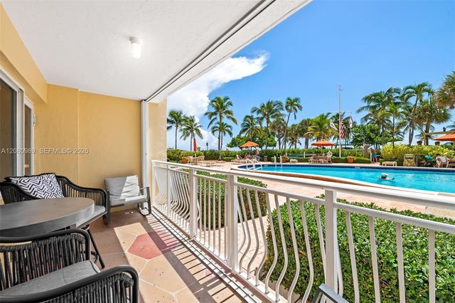328 N Ocean Boulevard 104, Pompano Beach, FL 33062