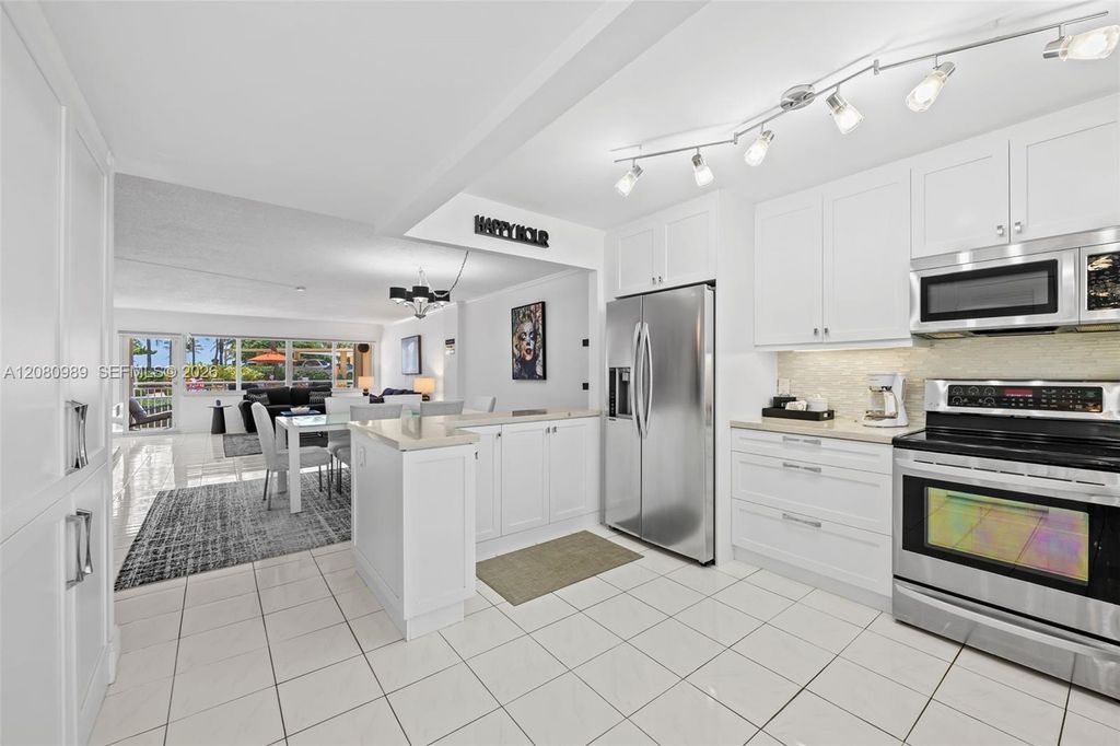 328 N Ocean Boulevard 104, Pompano Beach, FL 33062