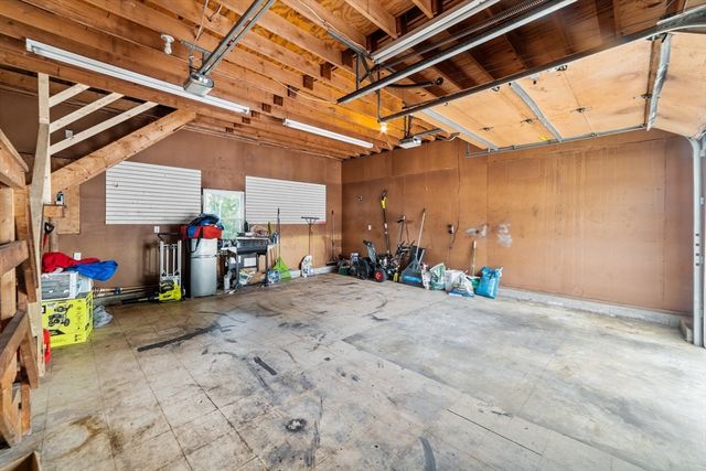 108 Tremont St, Taunton, MA 02780