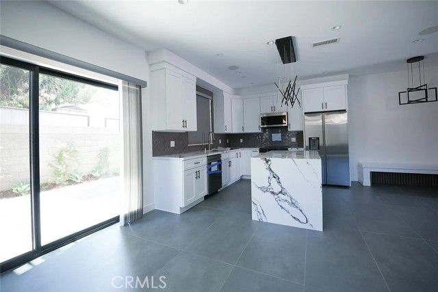 8034 Fair Avenue, Sun Valley (los Angeles), CA 91352