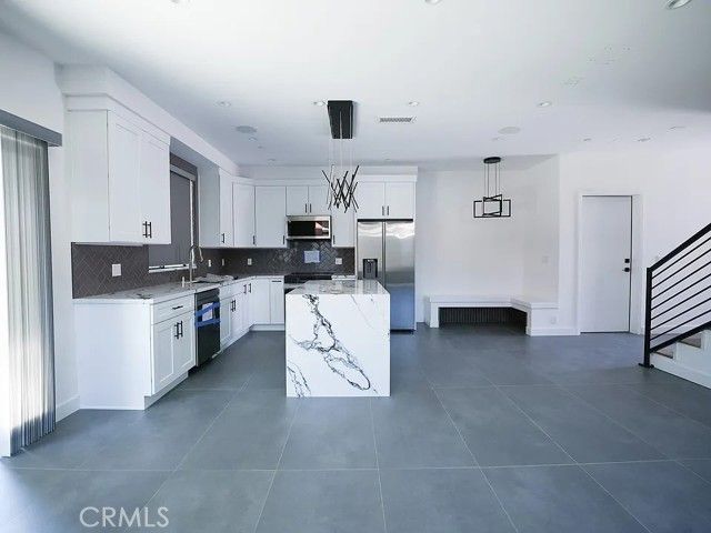 8034 Fair Avenue, Sun Valley (los Angeles), CA 91352