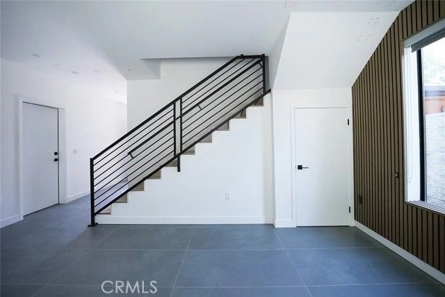 8034 Fair Avenue, Sun Valley (los Angeles), CA 91352