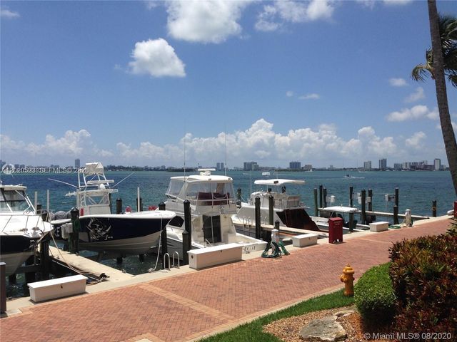 1000 Quayside Ter 701, Miami, FL 33138