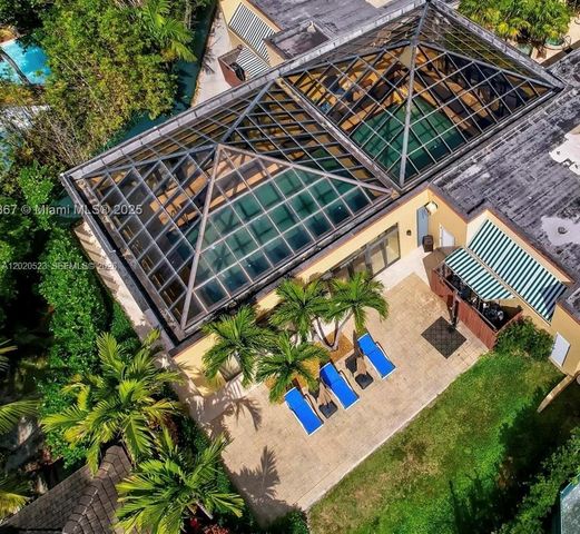 1000 Quayside Ter 701, Miami, FL 33138