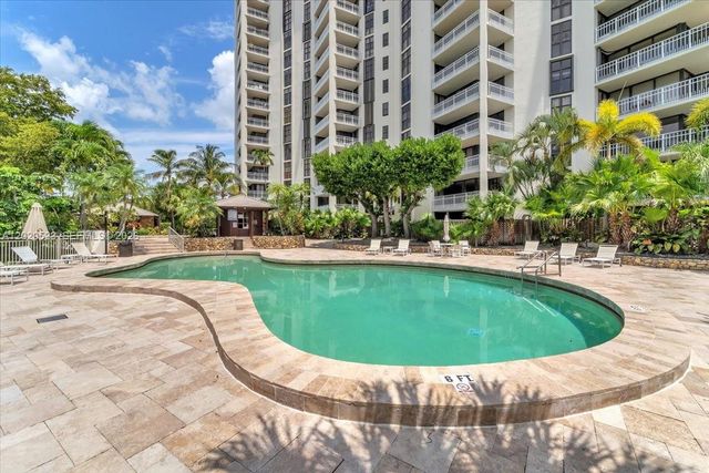 1000 Quayside Ter 701, Miami, FL 33138