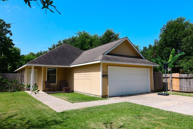 2514 Lee Street, Houston, TX 77026