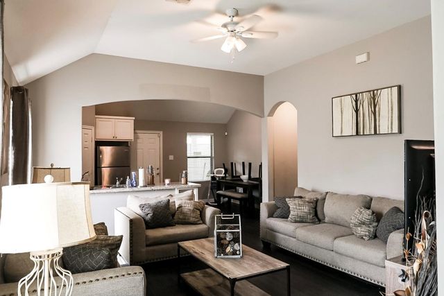 2514 Lee Street, Houston, TX 77026