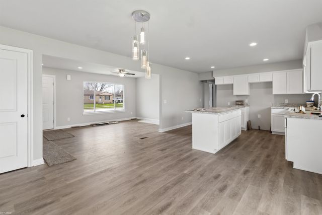 19911 Fenton Street, Roseville, MI 48066