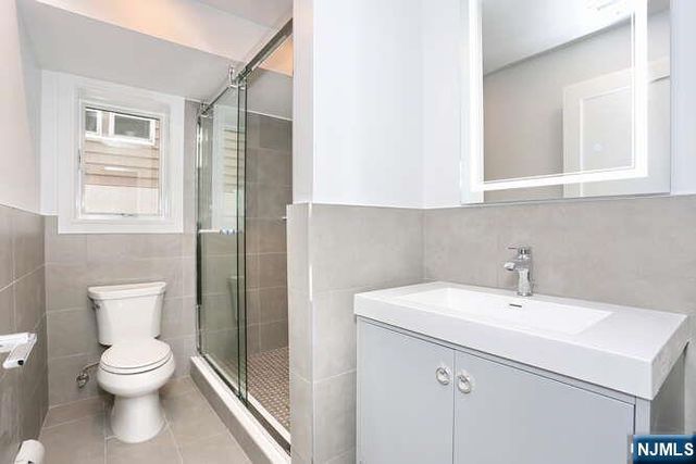 248 Morningside Avenue, Cliffside Park, NJ 07010